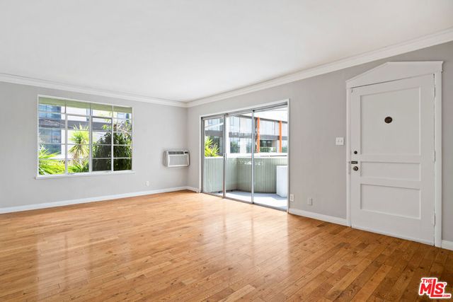 1323 N Olive Drive 41B, West Hollywood, CA 90069