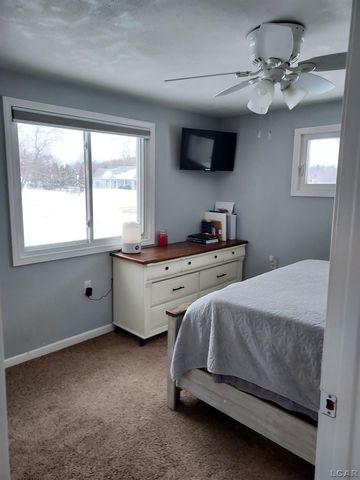 980 Marr Lake Drive, Cambridge Twp, MI 49265