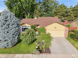 2217 N Amethyst Ave, Meridian, ID 83646