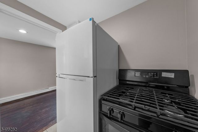 763 Audrey Dr, Rahway City, NJ 07065