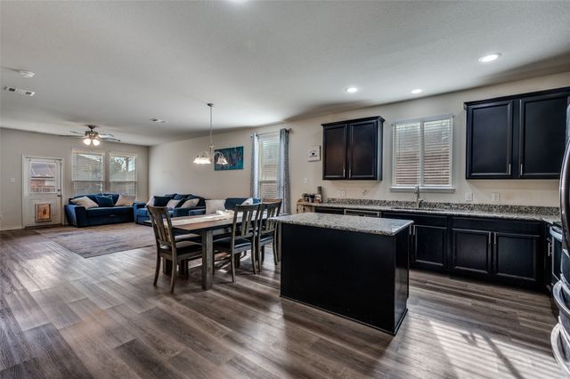 7440 Bronsind Trail, Fort Worth, TX 76131