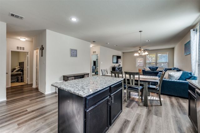 7440 Bronsind Trail, Fort Worth, TX 76131