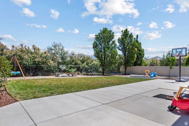 511 S OLIVE WAY, Lehi, UT 84043