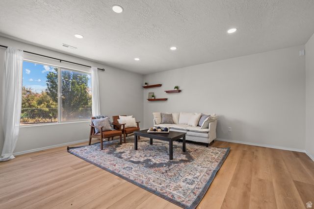 511 S OLIVE WAY, Lehi, UT 84043