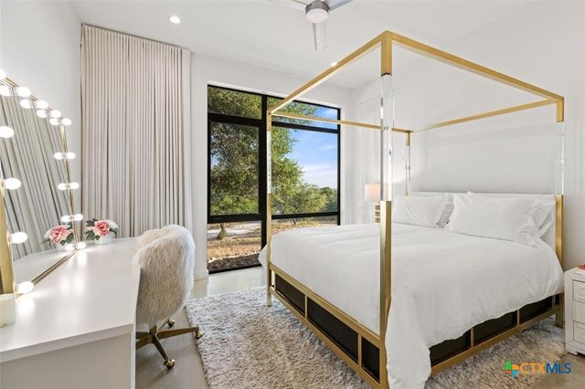 201 Gold Nugget Road, Wimberley, TX 78676