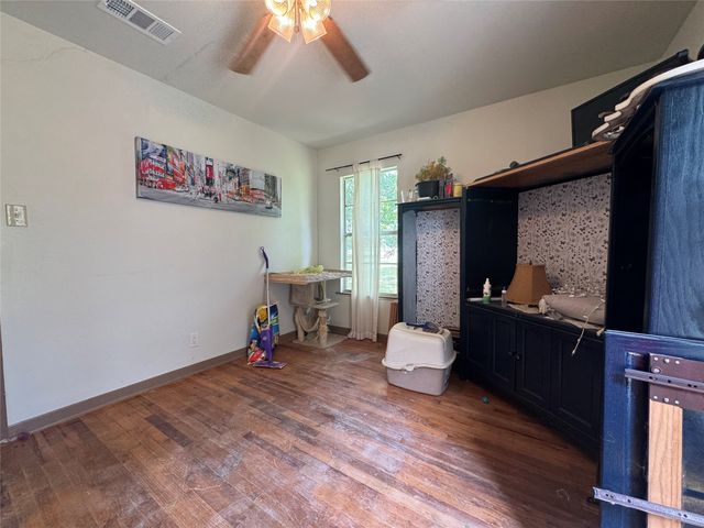 4527 Fm 219, Clifton, TX 76634