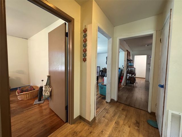 4527 Fm 219, Clifton, TX 76634