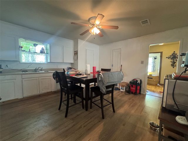 4527 Fm 219, Clifton, TX 76634