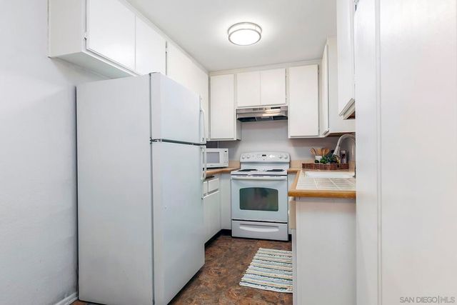 6350 Genesee Ave 108, San Diego, CA 92122