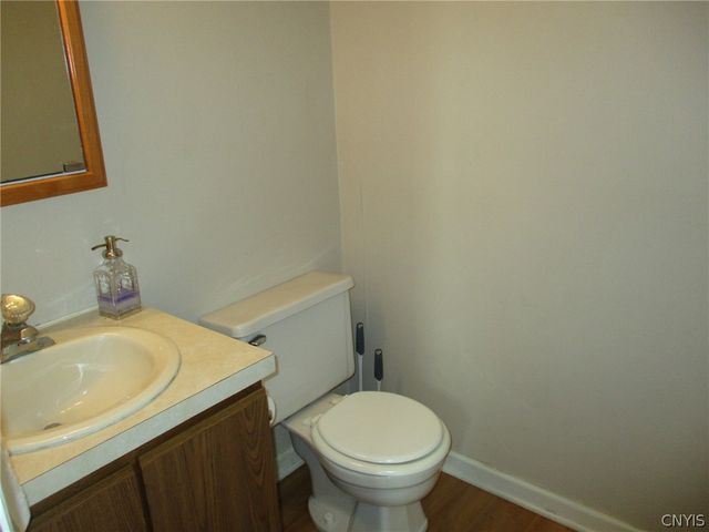 8286 Trevi Lane, Clay, NY 13041