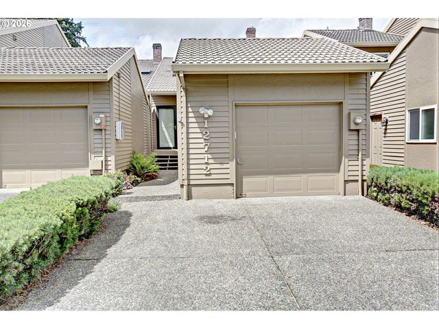 12712 Sw BARBERRY Dr, Beaverton, OR 97008