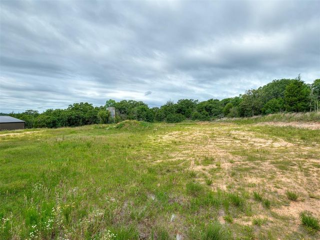 6509 Cherokee Grove Court, Newalla, OK 74857