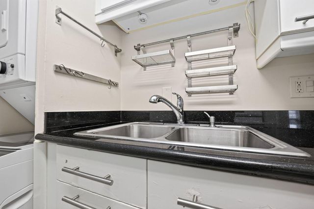 6410 Del Monte Drive 125, Houston, TX 77057