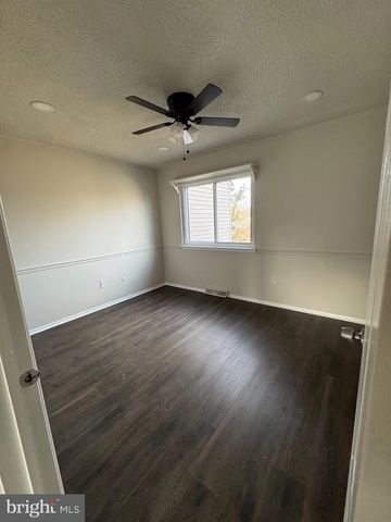 412 BRIDGE ST, Collegeville, PA 19426