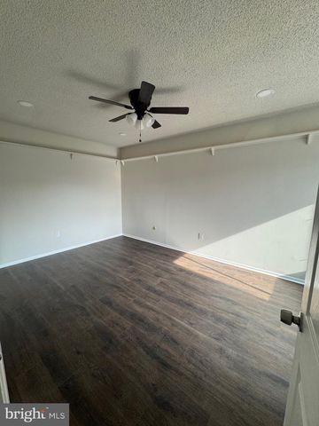 412 BRIDGE ST, Collegeville, PA 19426