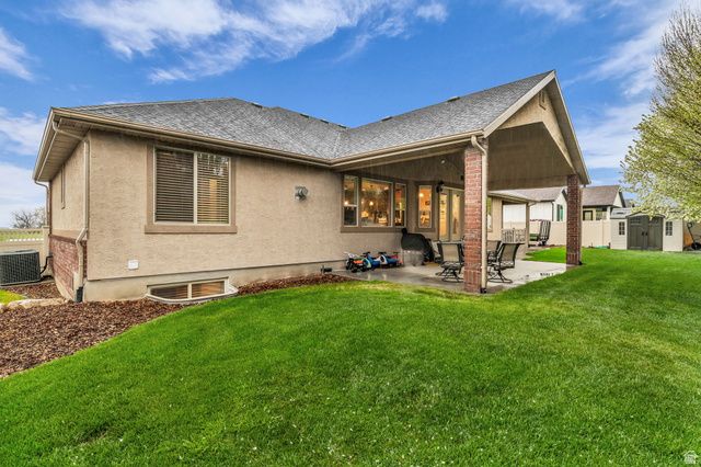 816 N 2700 W, Layton, UT 84041