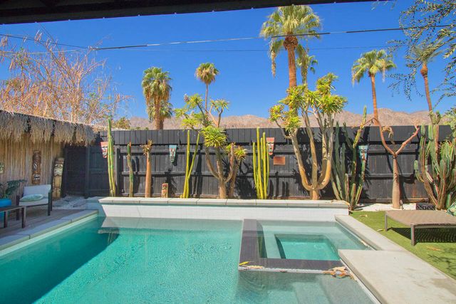 51835 Avenida Navarro, La Quinta, CA 92253