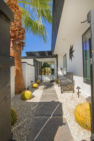 51835 Avenida Navarro, La Quinta, CA 92253