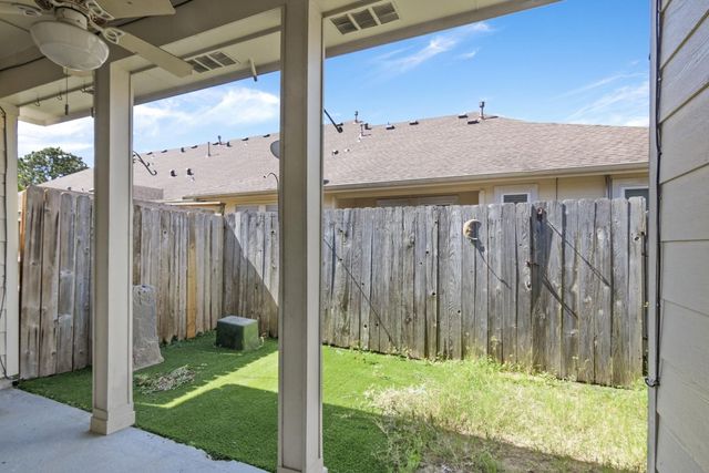 4702 Arbor Lane, Pasadena, TX 77505