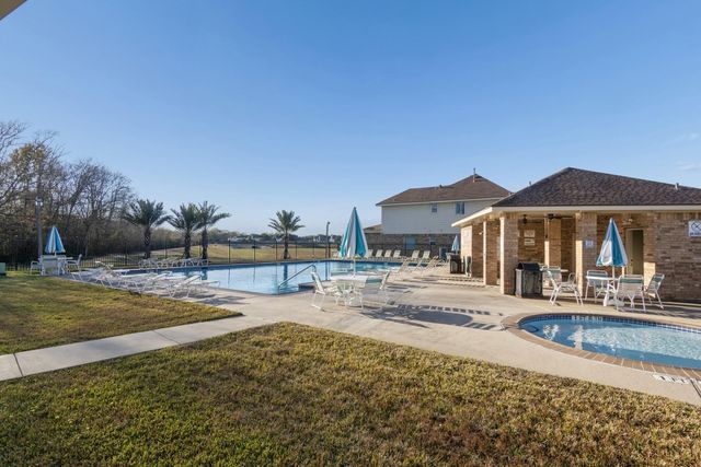 4702 Arbor Lane, Pasadena, TX 77505