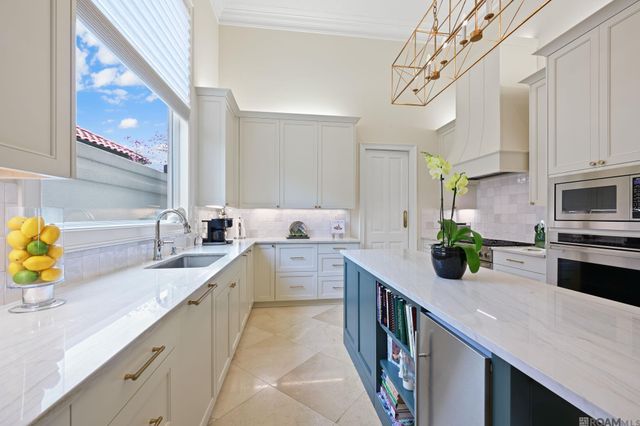 19313 Links Ct, Baton Rouge, LA 70810