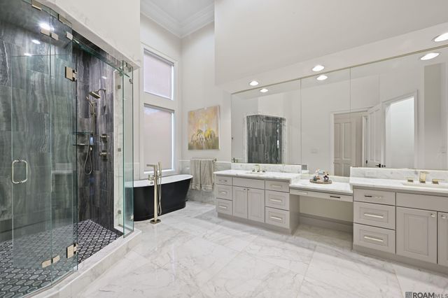 19313 Links Ct, Baton Rouge, LA 70810