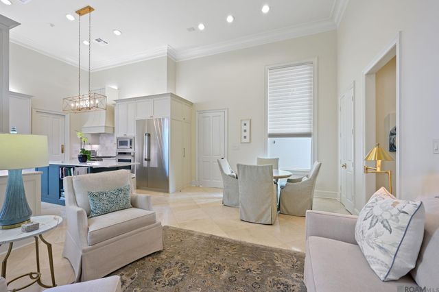 19313 Links Ct, Baton Rouge, LA 70810