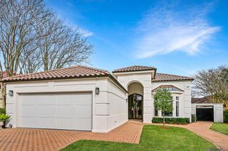 19313 Links Ct, Baton Rouge, LA 70810