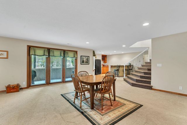1962 N Red Brush Ct, Wichita, KS 67206