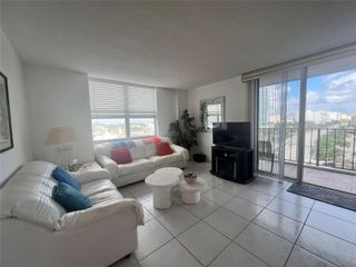 101 Briny Avenue 811, Pompano Beach, FL 33062