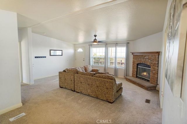 12332 E Avenue X, Pearblossom, CA 93553