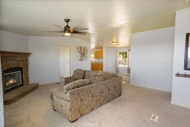 12332 E Avenue X, Pearblossom, CA 93553