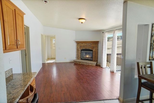 12332 E Avenue X, Pearblossom, CA 93553