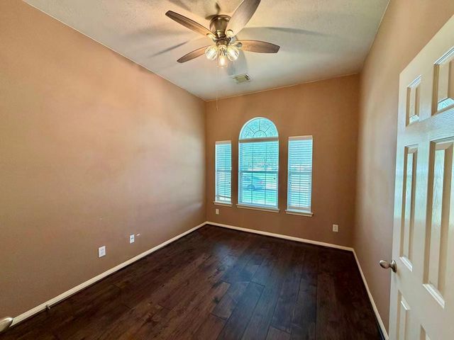 7018 Paradise Park Bend, Richmond, TX 77407