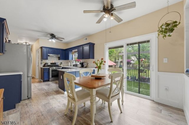 1116 Van Arsdale Dr, Branchburg Twp., NJ 08853