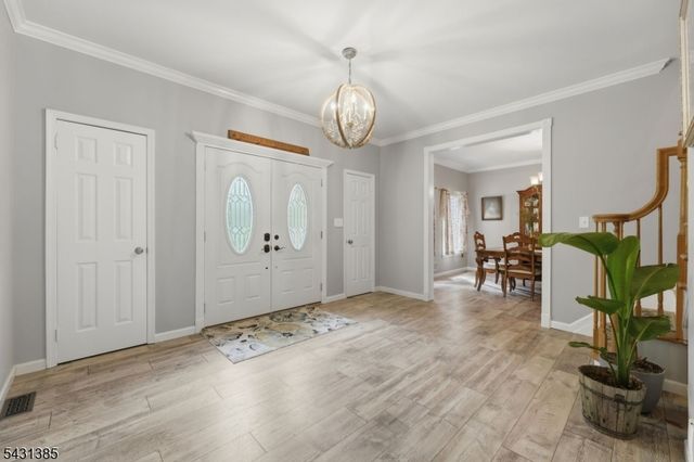 1116 Van Arsdale Dr, Branchburg Twp., NJ 08853