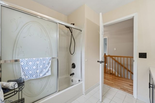1116 Van Arsdale Dr, Branchburg Twp., NJ 08853