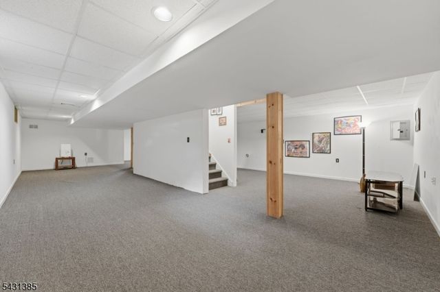 1116 Van Arsdale Dr, Branchburg Twp., NJ 08853