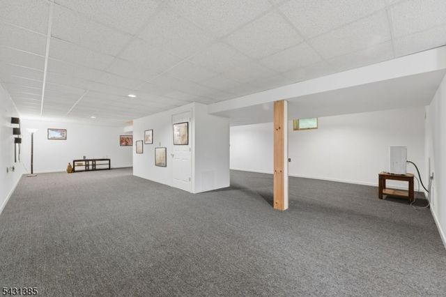 1116 Van Arsdale Dr, Branchburg Twp., NJ 08853