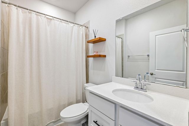 104 Terminus TRL, Liberty Hill, TX 78642