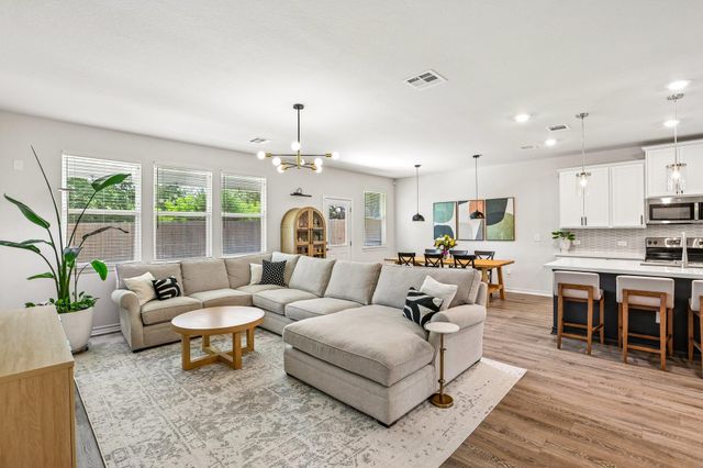 104 Terminus TRL, Liberty Hill, TX 78642