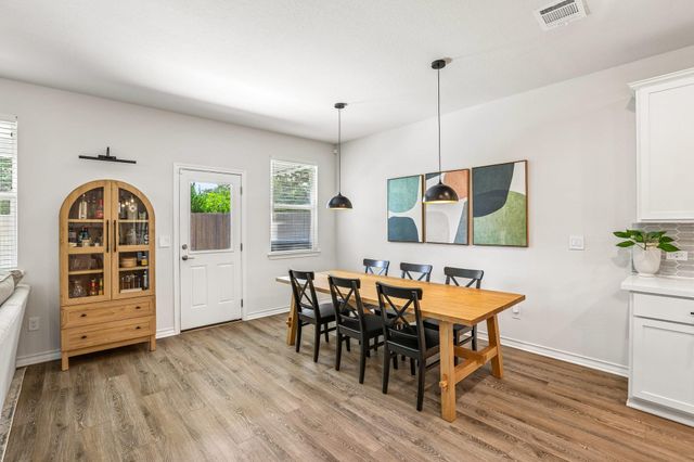 104 Terminus TRL, Liberty Hill, TX 78642