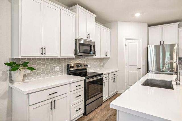 104 Terminus TRL, Liberty Hill, TX 78642
