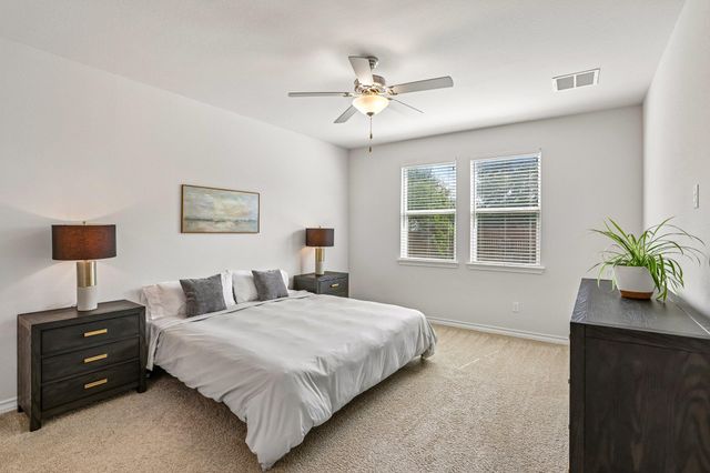 104 Terminus TRL, Liberty Hill, TX 78642