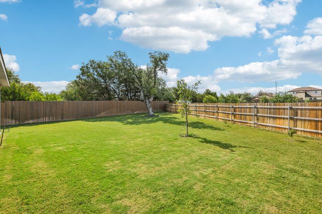104 Terminus TRL, Liberty Hill, TX 78642
