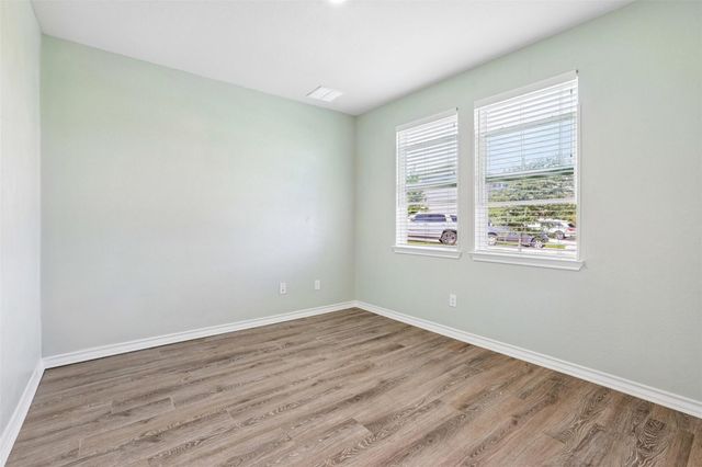 104 Terminus TRL, Liberty Hill, TX 78642