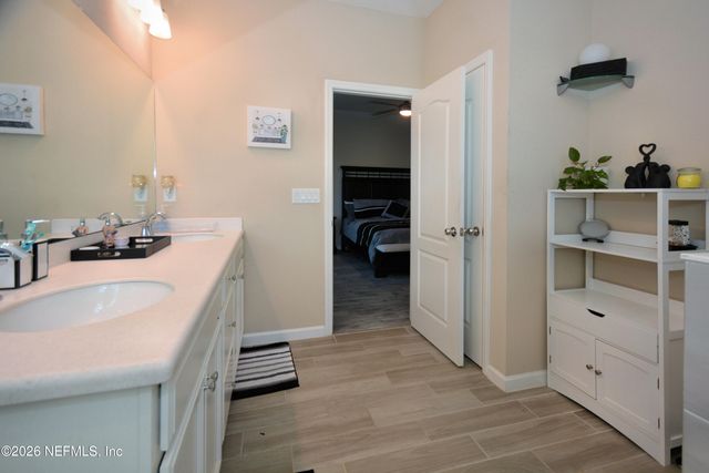 7324 ROCK BROOK Drive, Jacksonville, FL 32222