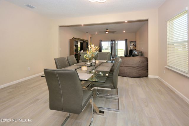 7324 ROCK BROOK Drive, Jacksonville, FL 32222