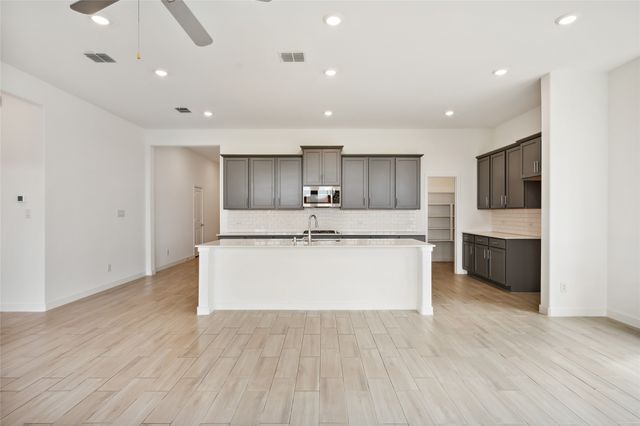 4013 Aldenwood Road, Little Elm, TX 75068