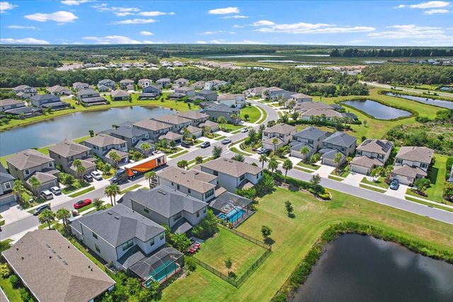10141 MILKY WAY CIRCLE, Sarasota, FL 34241